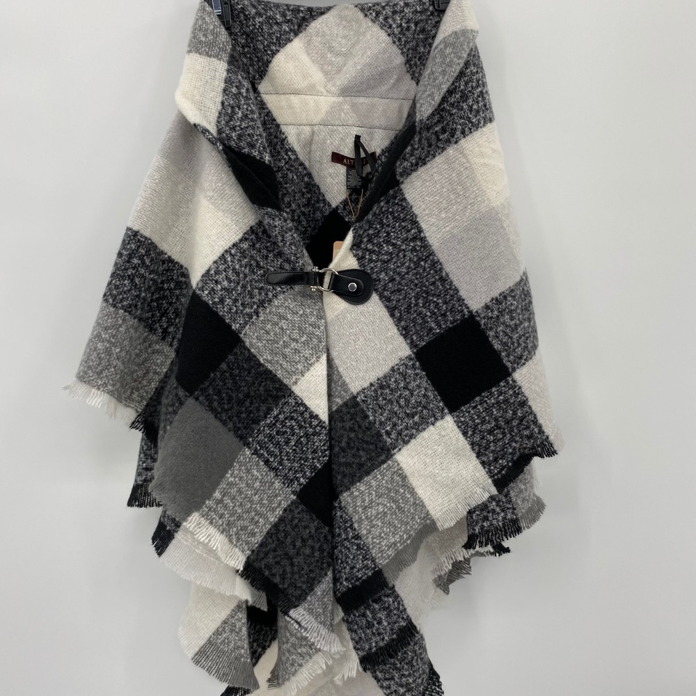 ALTARE Plaid Poncho Cape Wrap Black White Fringed Leather Buckle Closure NEW NWT